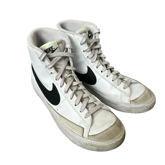 Nike Blazers High-Top Sneakers White and Black size 6.5Y