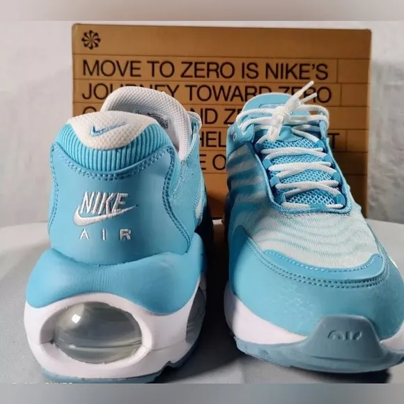 Nike Blue &amp; White Air Max Men’s Sneakers New