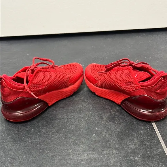 Nike boys air max 270 RF red sneakers size 13