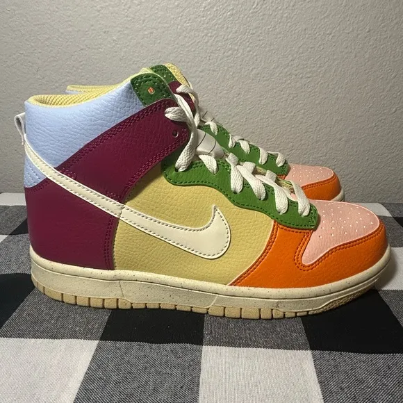 Nike Dunk High &quot;International Day of the Girl&quot; 5.5Y