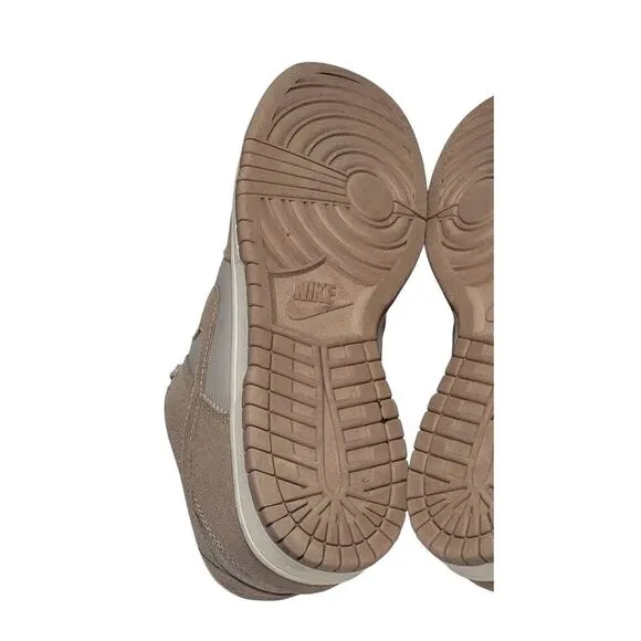 Nike Dunk Low SE Sanddrift Shoes Mens 8 Low Top Casual Walking Sneakers