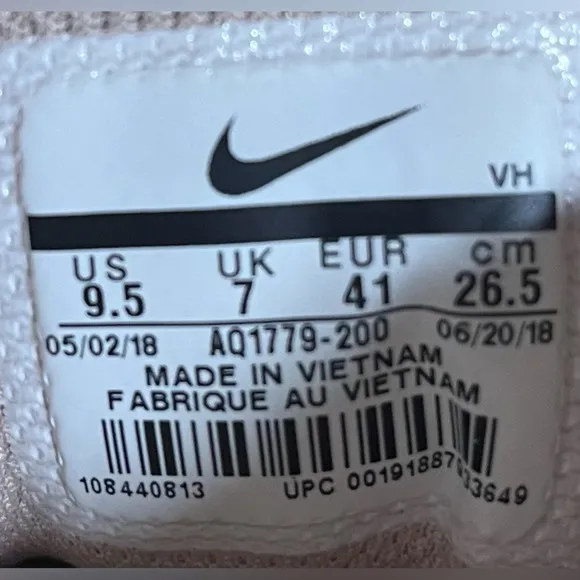 Nike Ebernon Low Womens Size 9.5 Shoes Sneakers Particle Beige/Desert Sand