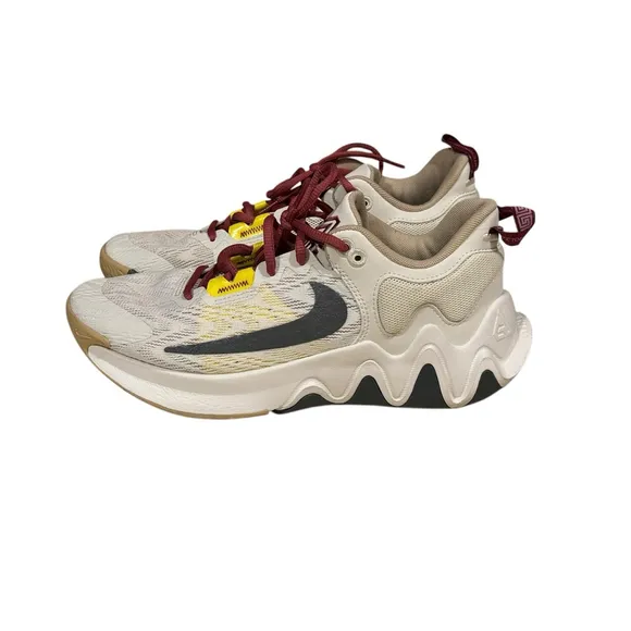 Nike Giannis Immortality 2 Basketball Sail Rattan DM0825-100 Men's Sz 7.5​