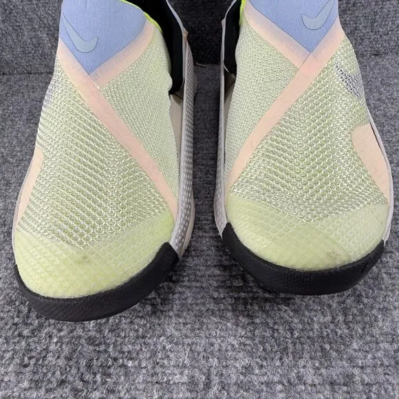 Nike Go Flyease Mens 7.5 Shoes Volt Celestine Blue Slip On Athletic Sneakers