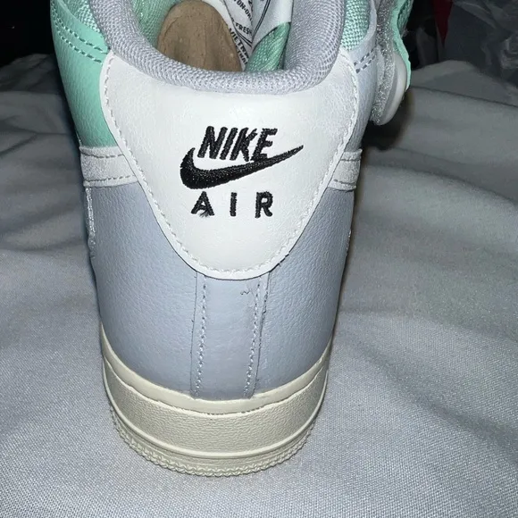 Nike High-Top Sneakers in Mint and Gray-New