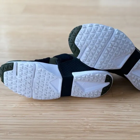 Nike Huarache Extreme GS Slip On Shoes, Olive Green, Size 3Y
