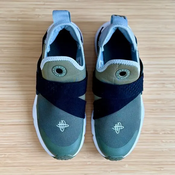 Nike Huarache Extreme GS Slip On Shoes, Olive Green, Size 3Y