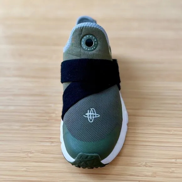 Nike Huarache Extreme GS Slip On Shoes, Olive Green, Size 3Y