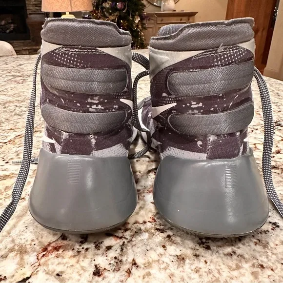 Nike Hyperdunk wolf Gray camo men’s size 8 high top shoe sneaker hi top 2015