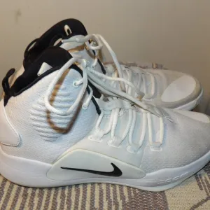Nike Hyperdunk Zoom High Top Sneakers Sz 9.5
