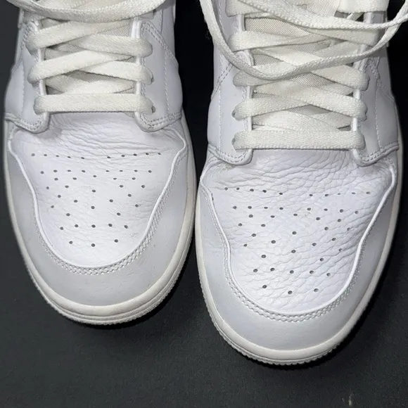Nike Jordan Trainer Pro Air White High-Top Sneakers 10.5 white