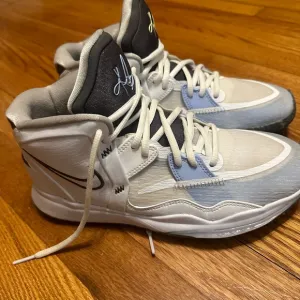Nike Kyrie Infinity EP 'White Light Marine' DC9134-102