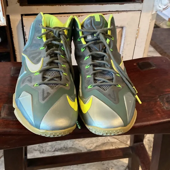 Nike LeBron 11 ‘Dunkman’ Colorway Shoes