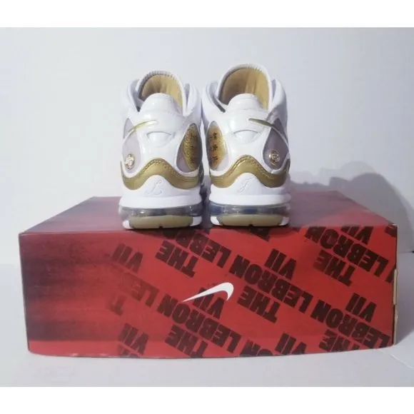 Nike LeBron 7 QS China Moon 2020 White/Metallic Gold Shoes CU5646-100 Mens Sz 9