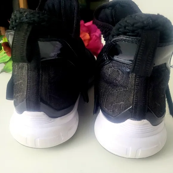 Nike LeBron Soldier 12 SFG Black Rose high top sneakers Size 10