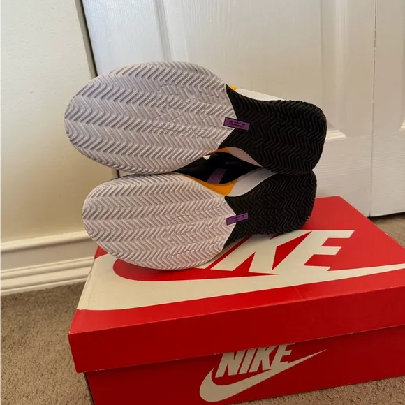 Nike LeBron soldier 13 lakers