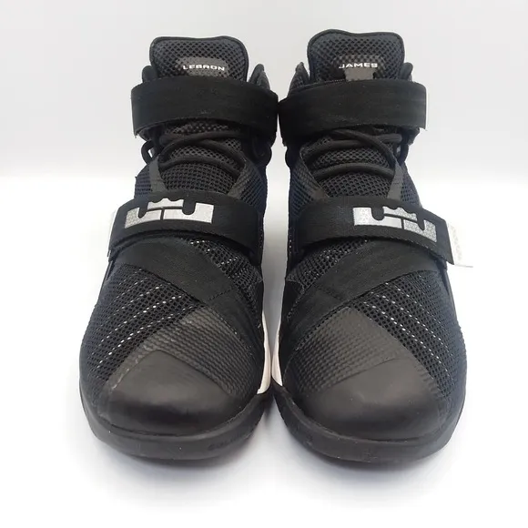 Nike LeBron Soldier 9 IX TB 749498-001 Straps Black White Basketball Mens Size 8