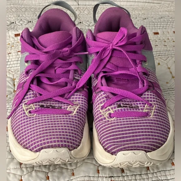 Nike Lebron Witness 7 Mens Basketball Shoes Fuchsia/White Men Size 9.5 Sneakers
