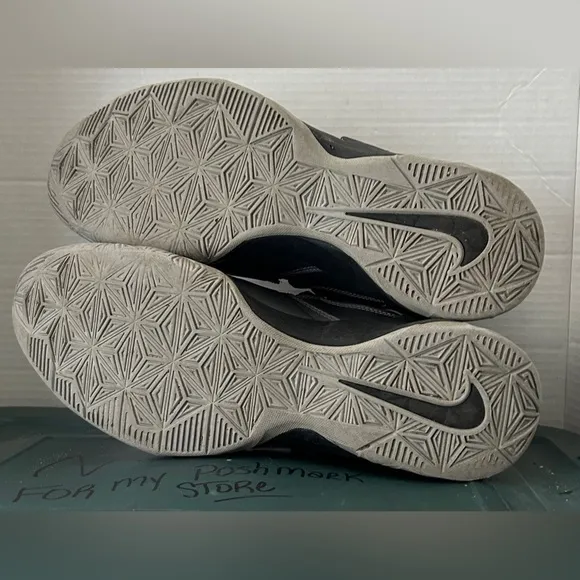 Nike Lebrons Gray High-Top Sneakers 599264-004 Men’s 13 EUC