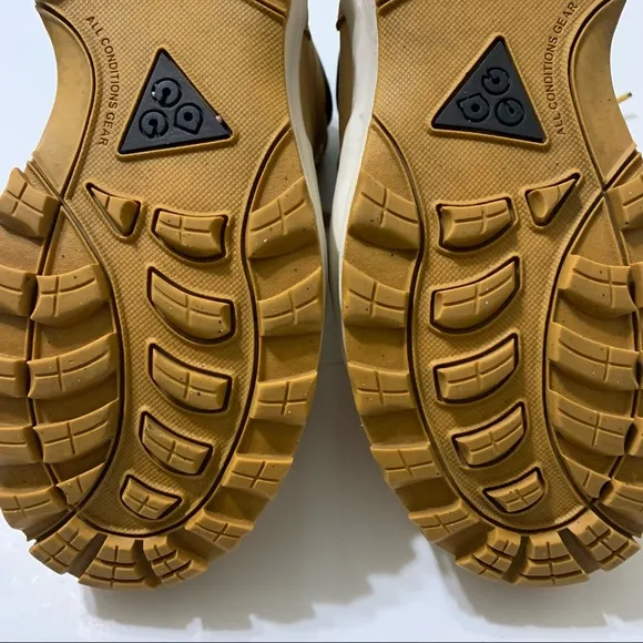 Nike Manoa ACG Leather Haystack Shoes Boots 454350-700 Men’s Size 7 Tan Leather