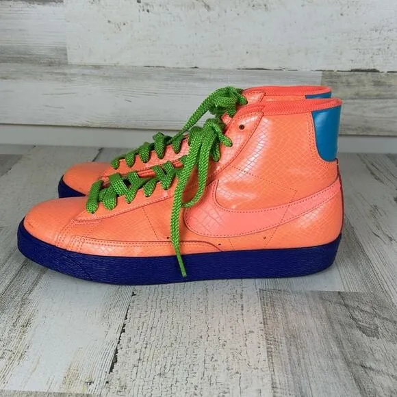 Nike Mens 9.5 Blazer Mid Supreme Cassette Playa High Top Sneakers