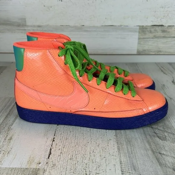 Nike Mens 9.5 Blazer Mid Supreme Cassette Playa High Top Sneakers