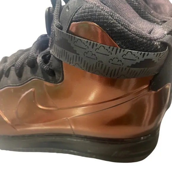 Nike Men's Bronze High-Top Sneakers