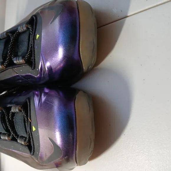 Nike Mens Leather Chuck Posite Cave Purple High-Top Sneakers Size 10