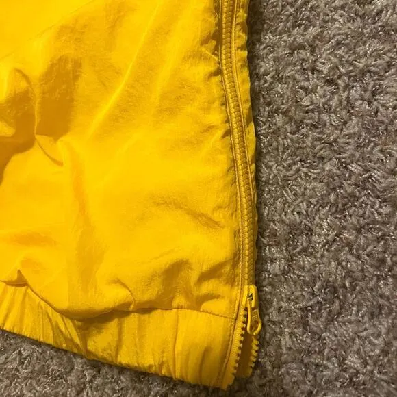 Nike Men’s Los Angeles Lakers Courtside NBA Premium Jacket Sample
