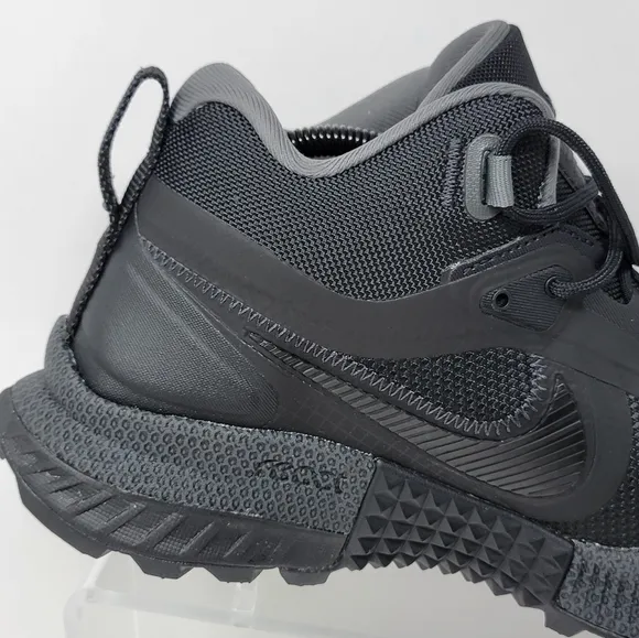 Nike Men's React SFB Black Carbon Boots Outdoor Shoes CK9951-001 Size 6.5 New