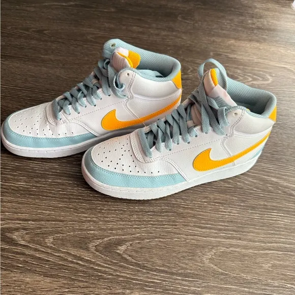 Nike Men's White and Yellow High-Top Sneakers