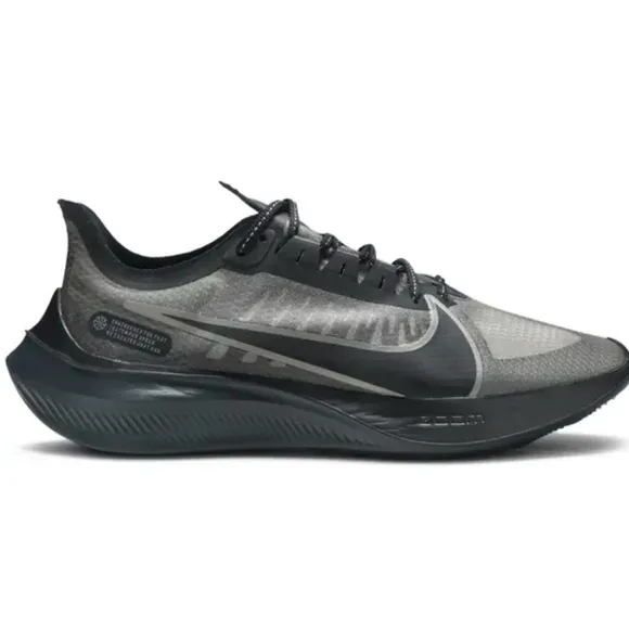 NIKE Men's Zoom Gravity Anthracite running light weight sneakers~ Gray/Black 9.5