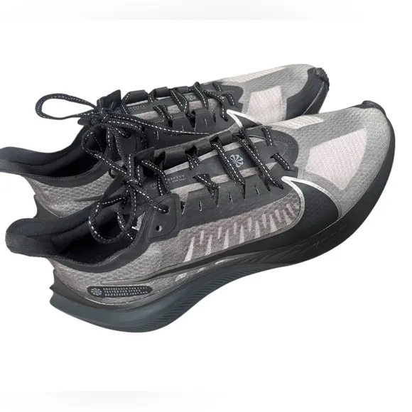 NIKE Men's Zoom Gravity Anthracite running light weight sneakers~ Gray/Black 9.5