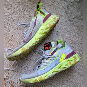 Nike React ISPA Platinum Tint Volt Glow