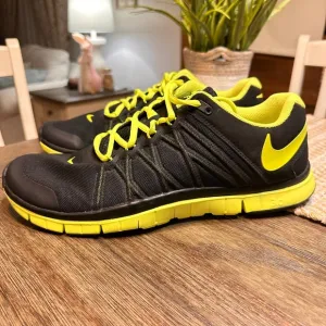 Nike Running Shoes Free Trainer 3.0 V4  Athletic Black Yellow Mens 11.5