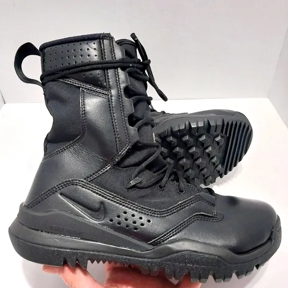 Nike SFB Field 2 8&quot; Tactical‎ Boots, NEW, 8W|6M|EUR 38.5