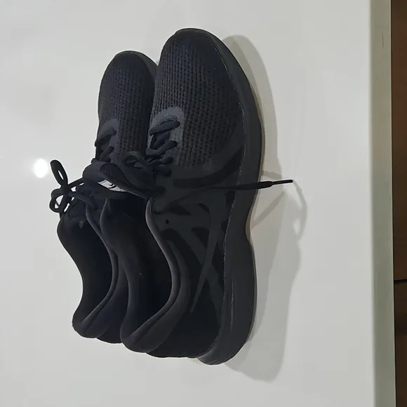 Nike Shoes Mens  Revolution 4 Low Running Sneakers 908999-002 Black Mesh Size 12