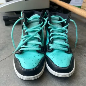 Nike Teal and Black High-Top Sneakers