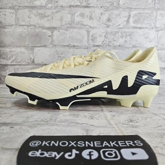 Nike Vapor 15 Academy FG/MG Lemonade Black DJ563-700 Men's Size 11.5