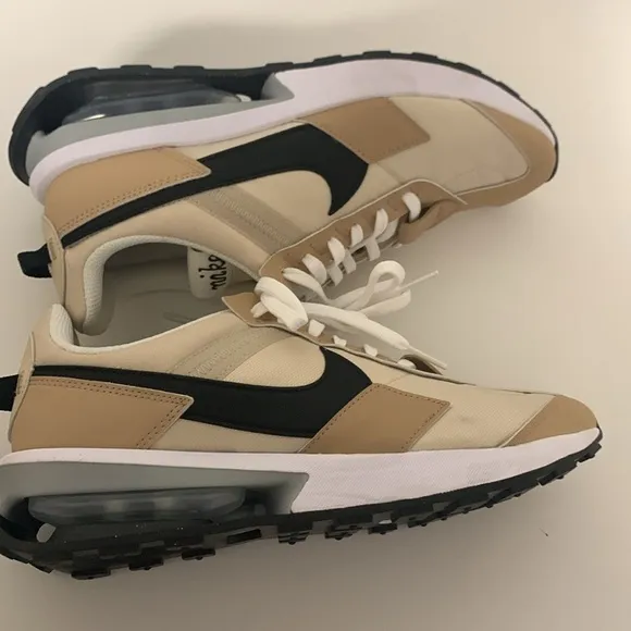 Nike W Air Max Pre-day shoes