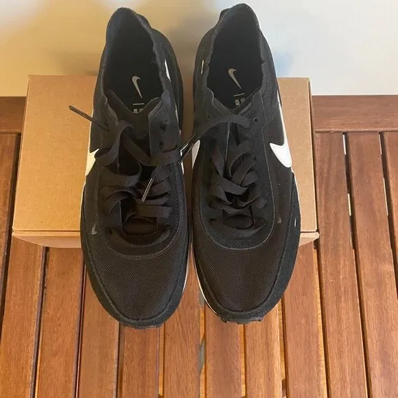 Nike Waffle One mesh sneakers Black Women size 6.5(DC2533-001)
