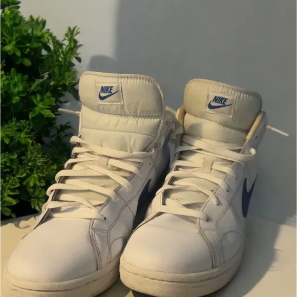 NIKE WHITE BLUE CHECK MID TOP SNEAKERS