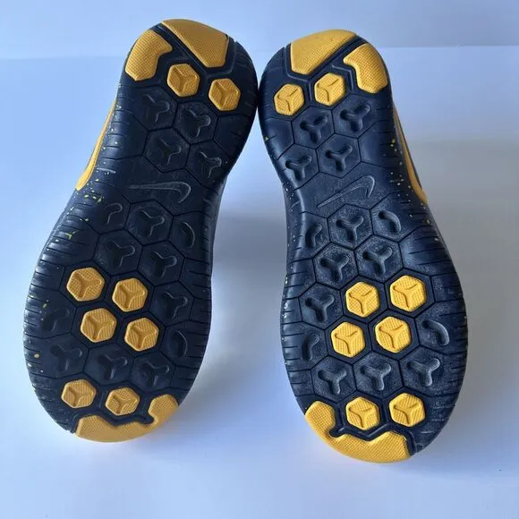 NIKE WVU West Virginia Mountaineers Shoes Men's Size 7 Women's 8.5 Slip On