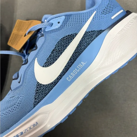 Nike X NCAA Air Zoom Pegasus 41 “UNC” Running Shoes Size 10
