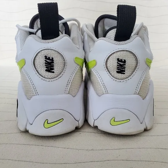Nike Youth Air Barrage Low White BLK Volt Yellow Sneakers Shoes CK4355-103 Sz 6Y