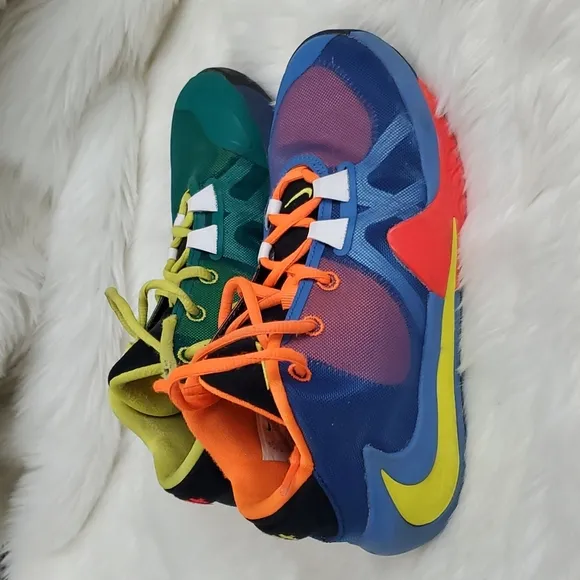 Nike Zoom Freak 1 Multi Total Kids Basketball Kids shoes sneakers size 5.5Y