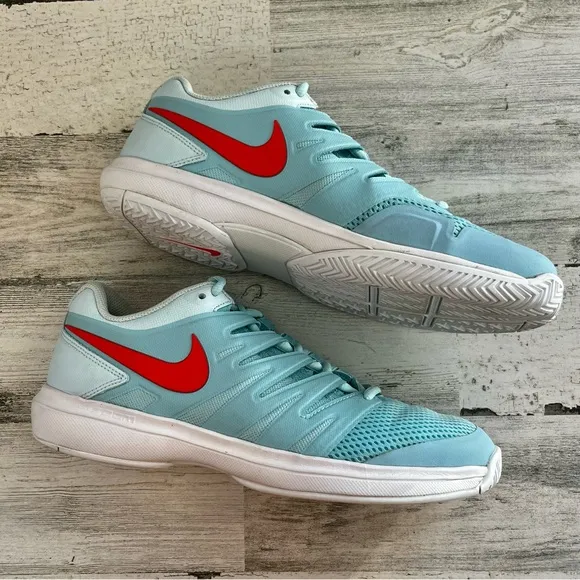 Nike Zoom Prestige Court Shoes Women’s Size 11 Color-Blue/Red Swoosh