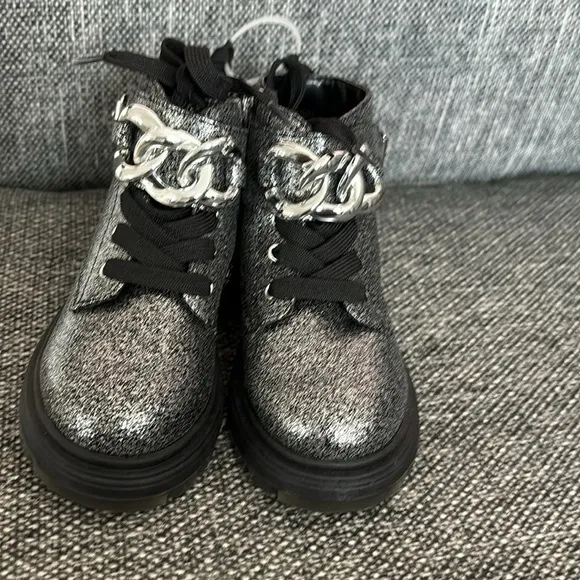 Nina Girl's Weslyn Black Glitter booties