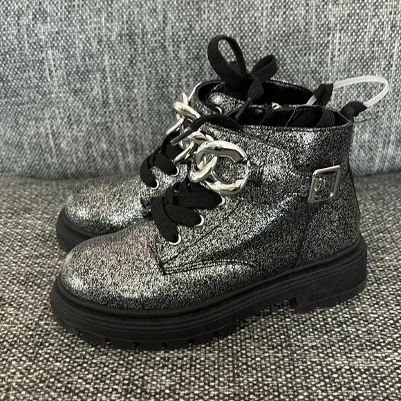 Nina Girl's Weslyn Black Glitter booties