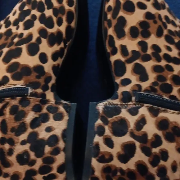 Nine West Leopard Leather Booties Size 9